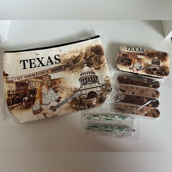 Oh Fashion Cosmetic Bag - Picture 1 of 7